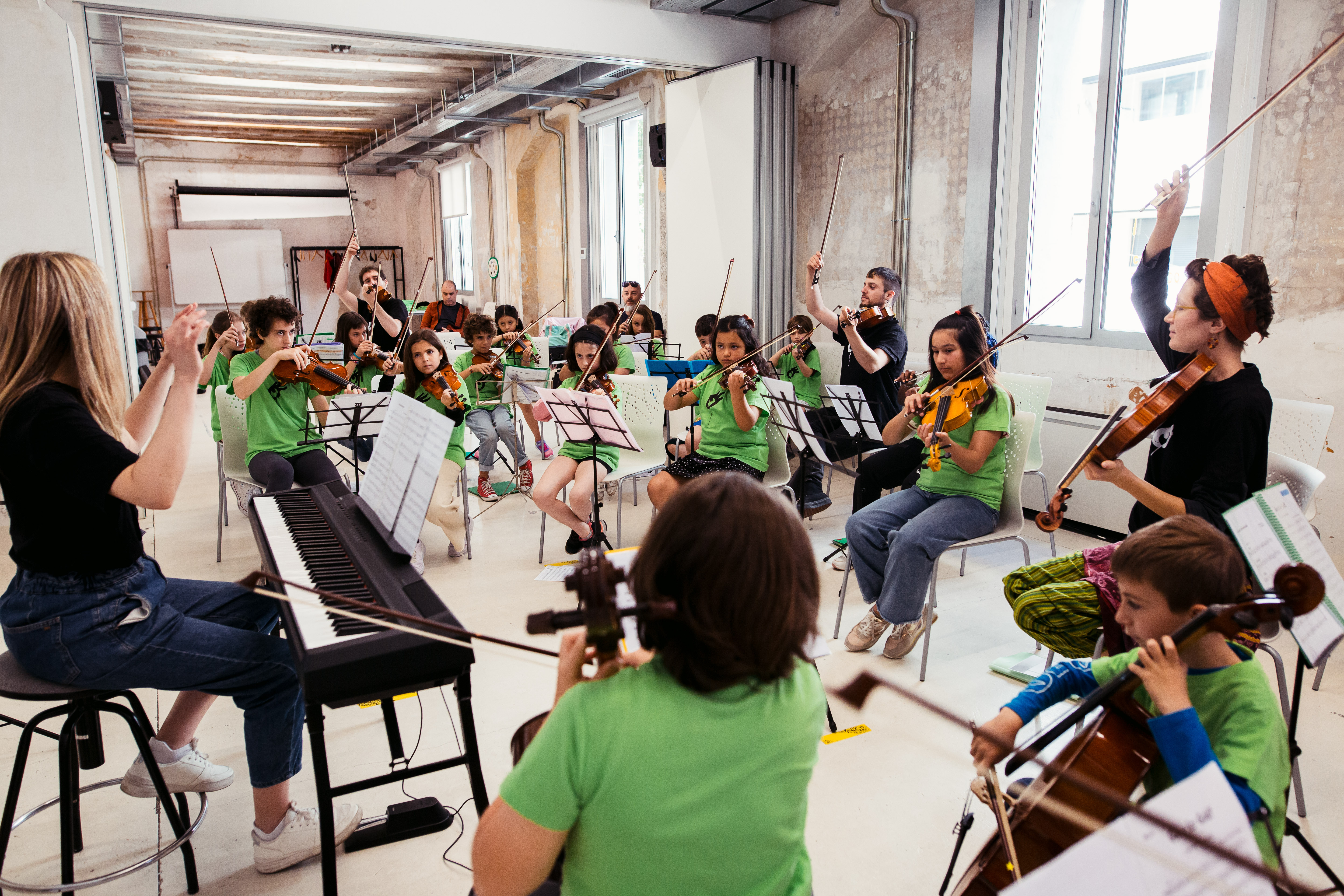 Audiciones en familia. Orquesta Escuela Social.