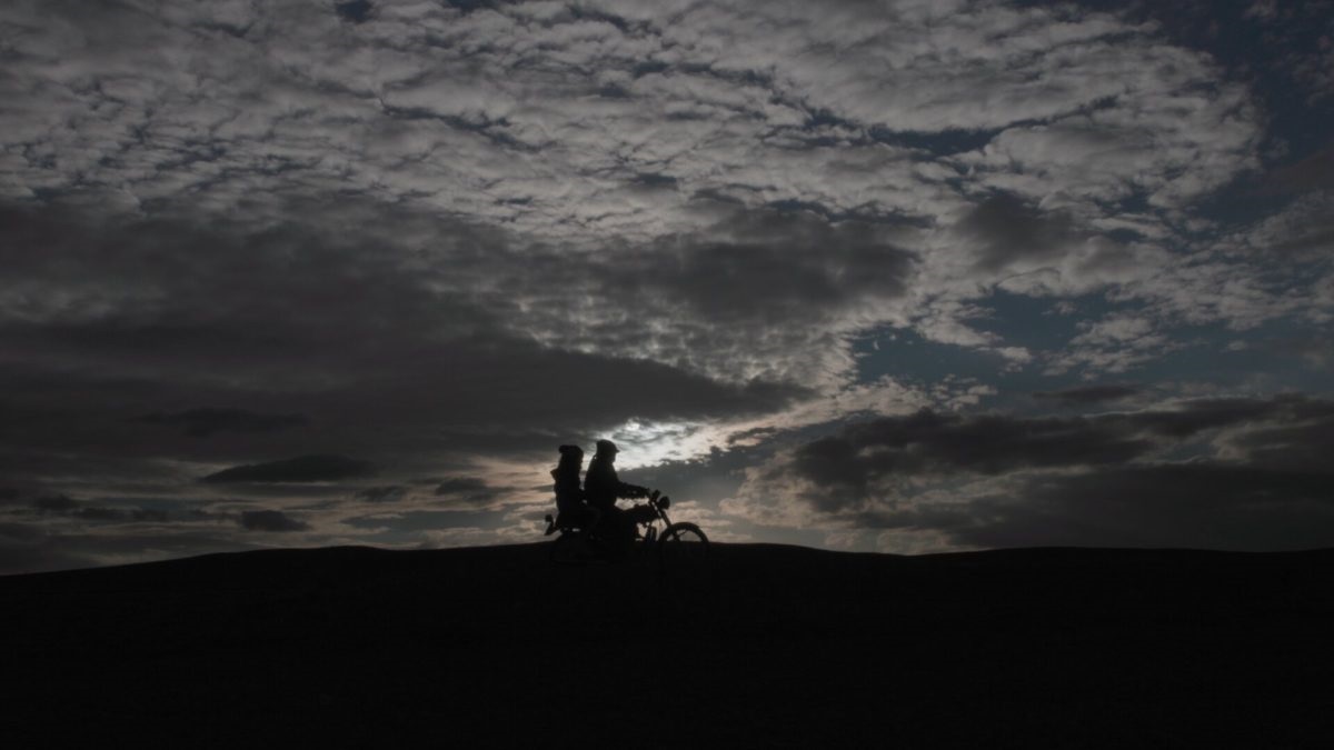 Cutting Through Rocks, Mohammad Reza Eyni, Sara Khaki. 95 min. 2025. Irán